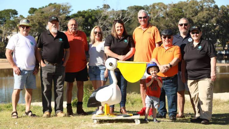 HASTINGS MEN SHED PORT MACQUARIE MAKE AN AWESOME DONATION TO REVIVE LAKE CATHIE